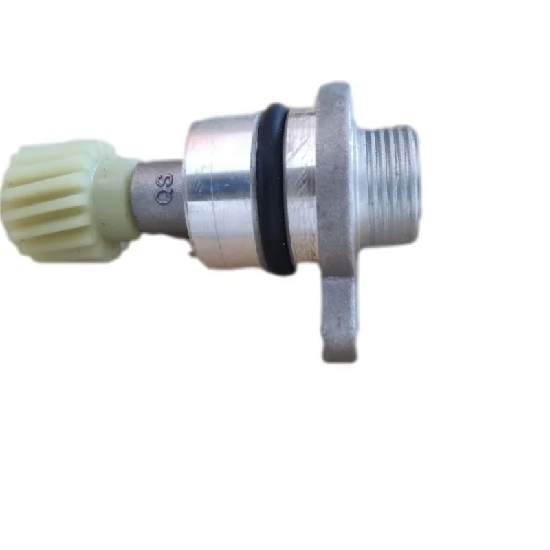 Jinbei Xiaohai Lion X30X30L Small Truck T30T32T50T52 Speed Sensor Mileage Turbine Worm Gear