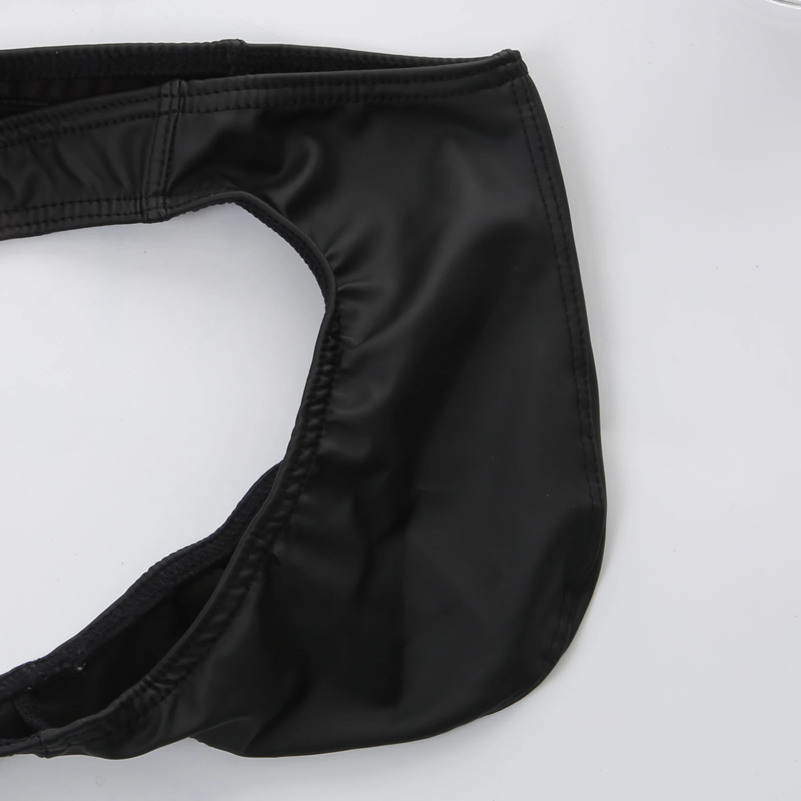 Herren Kunstleder Bademode T-Back Schwimm-Tanga Tiefsitzender Sexy Bikini G-String Badeanzug Strandkleidung Badebekleidung – Detail 8