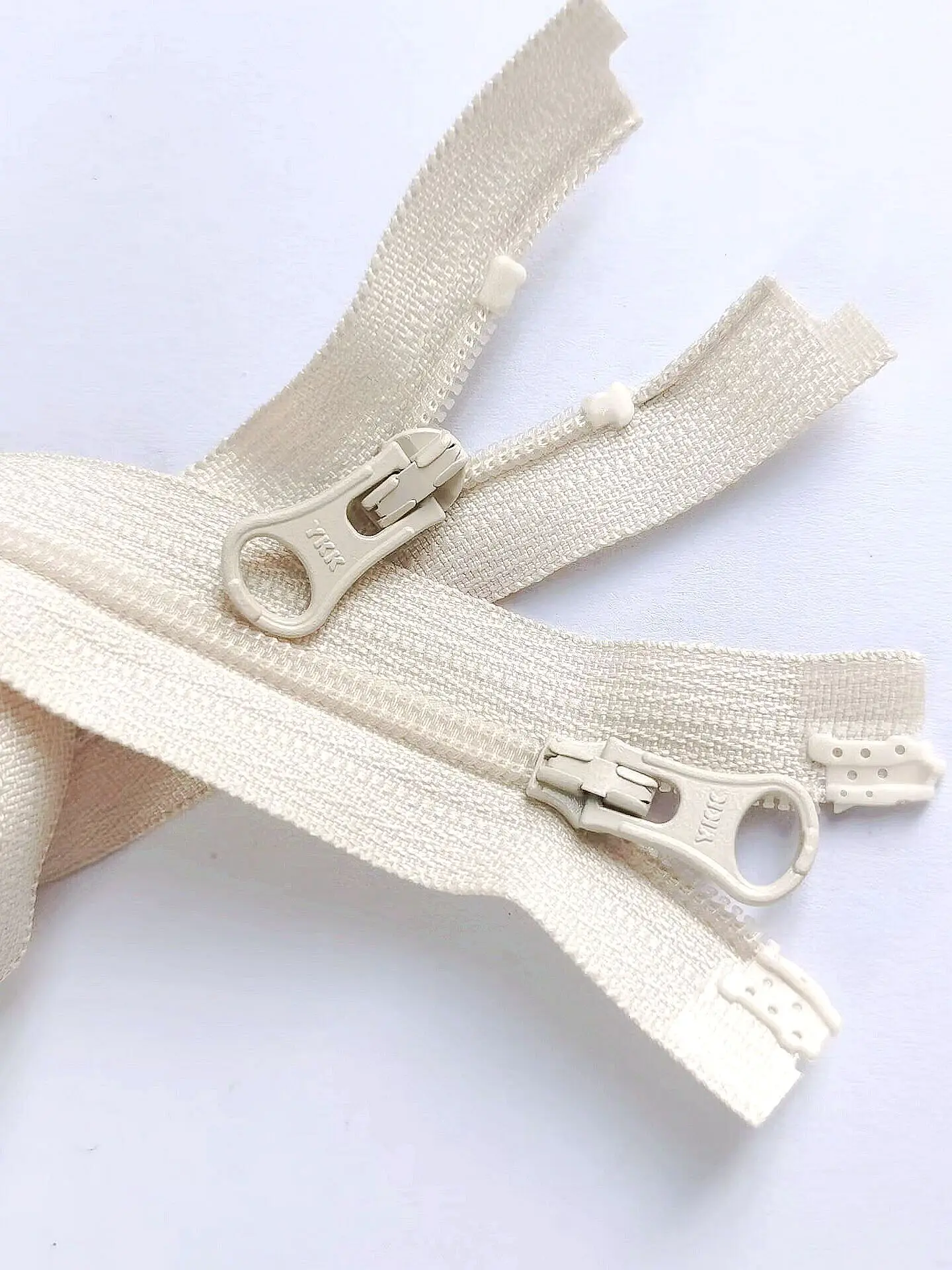 

YKK3 Nylon Double-ended Open Zipper, Fine Tooth Self-lock, Baby Sleeping Bag, Thin Fabric Onesie, Sunscreen Clothing.