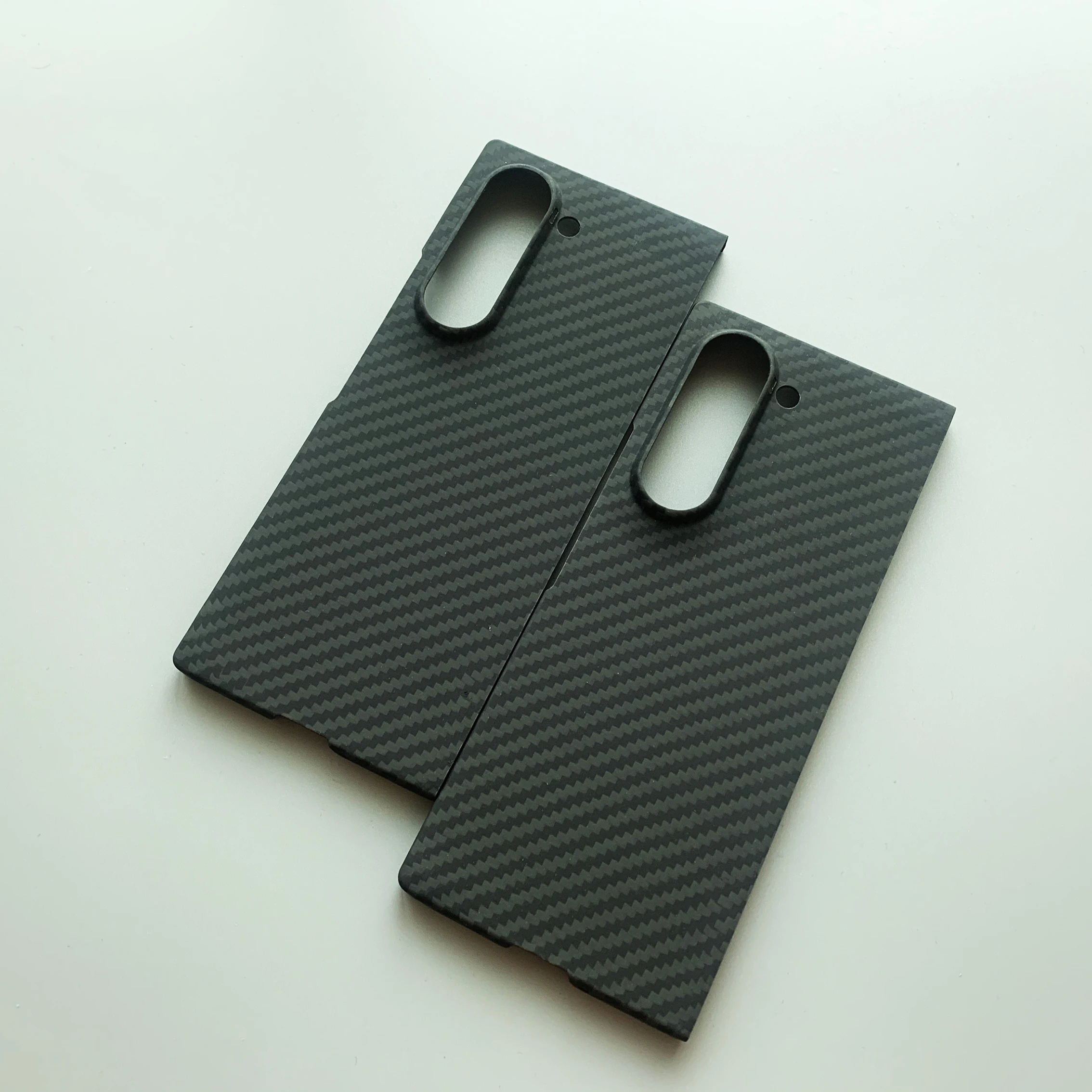 Carbon fiber protective case, suitable for Samsung Z Fold6 folding screen, Kevlar mobile phone case, Z Fold6 all-inclusive case.