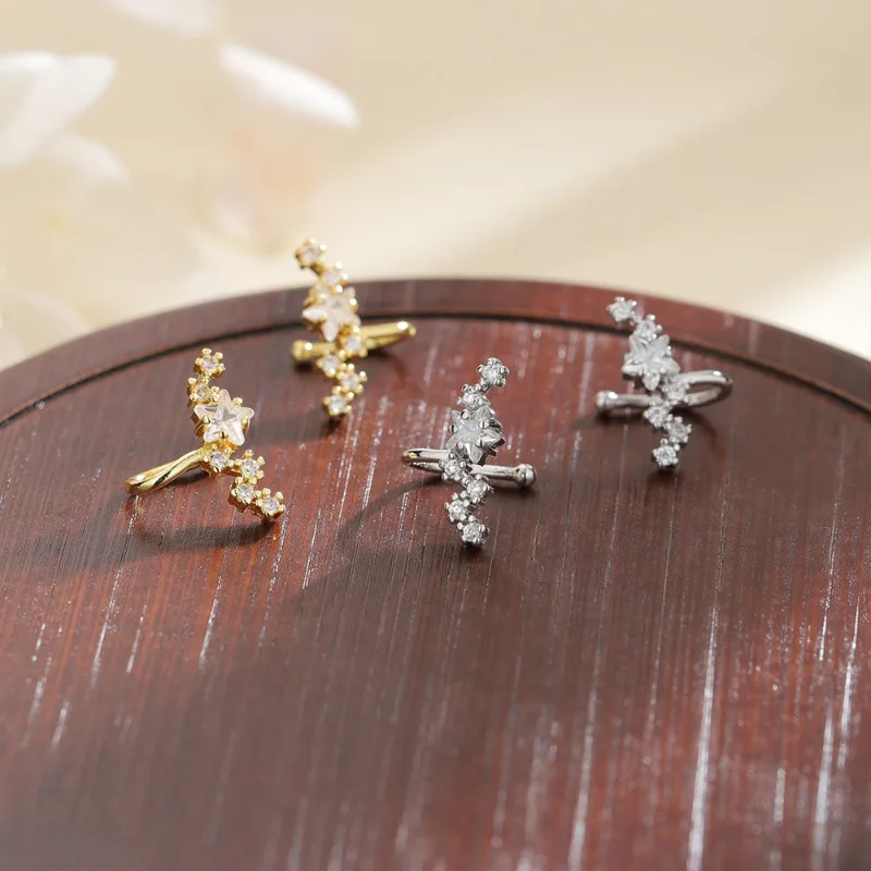 A Girl 1Pcs Stars Five-Pointed Star Zircon Earring Flowers Inlaid No Ear Hole Ear Clip on Earring for Girl Women Gift