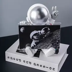 Creative Astronauts Decorative Photo Frame Personalized Spaceman Study Bedroom Desk Photo Frame Decorative Ornaments