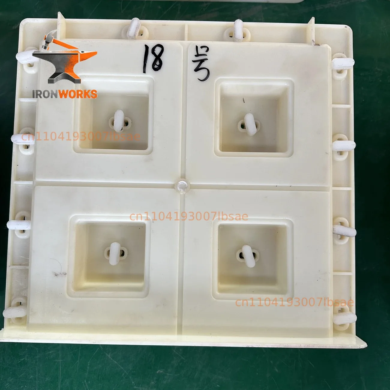 30*30*7cm mold hollow double-sided flower window mold double-sided hollow brick antique window grille