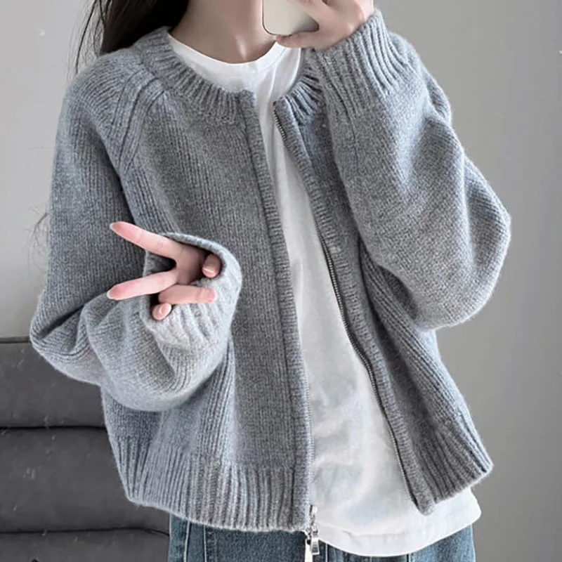 

2023 Autumn Winter Women Short Sweater Coat Vintage Elegant Fashion Zipper Casual Sweater Female O-Neck Thick Cardigan Sweater