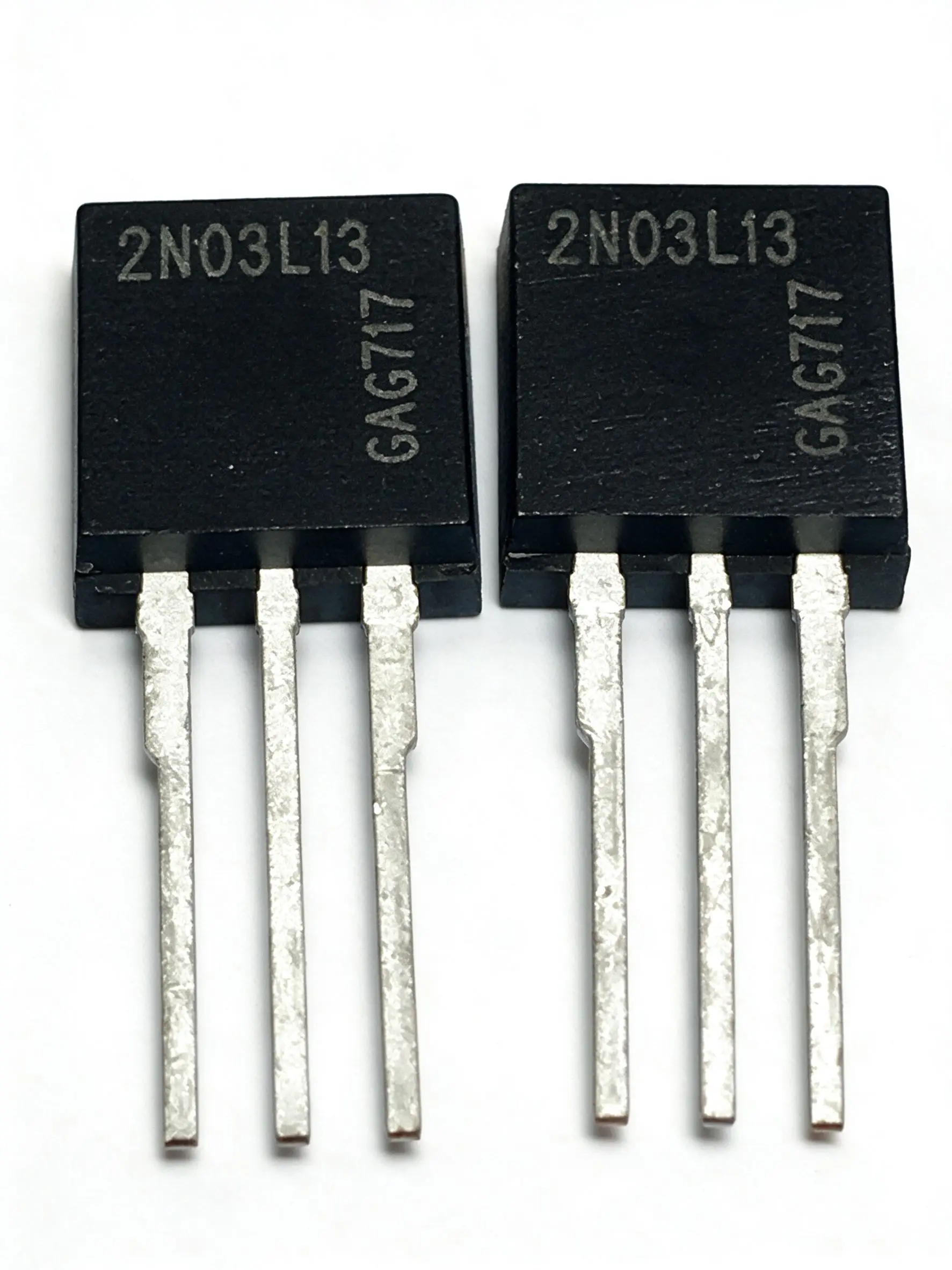 5piece SPI42N03S2L-13 2N03L13 30V 42A TO-262