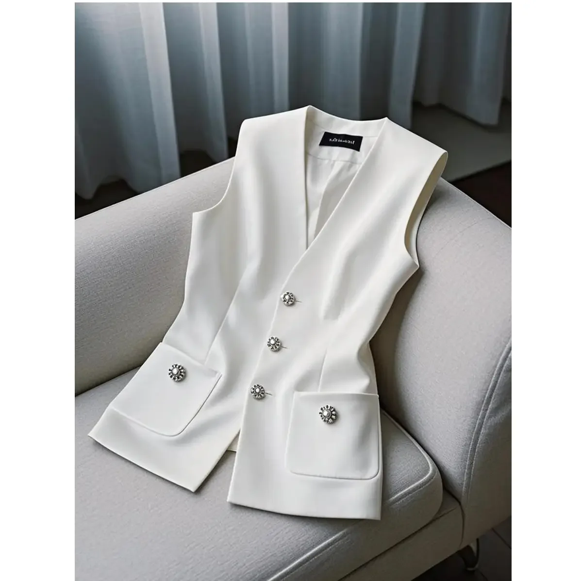 Pop ภาษาฝรั่งเศสคํา Elegant แฟชั่นสีขาวชุดเสื้อกั๊กผู้หญิงฤดูร้อนเอวสูงหรูหรา Slim แขนกุด All-Match Coat Office Lady ผ้า