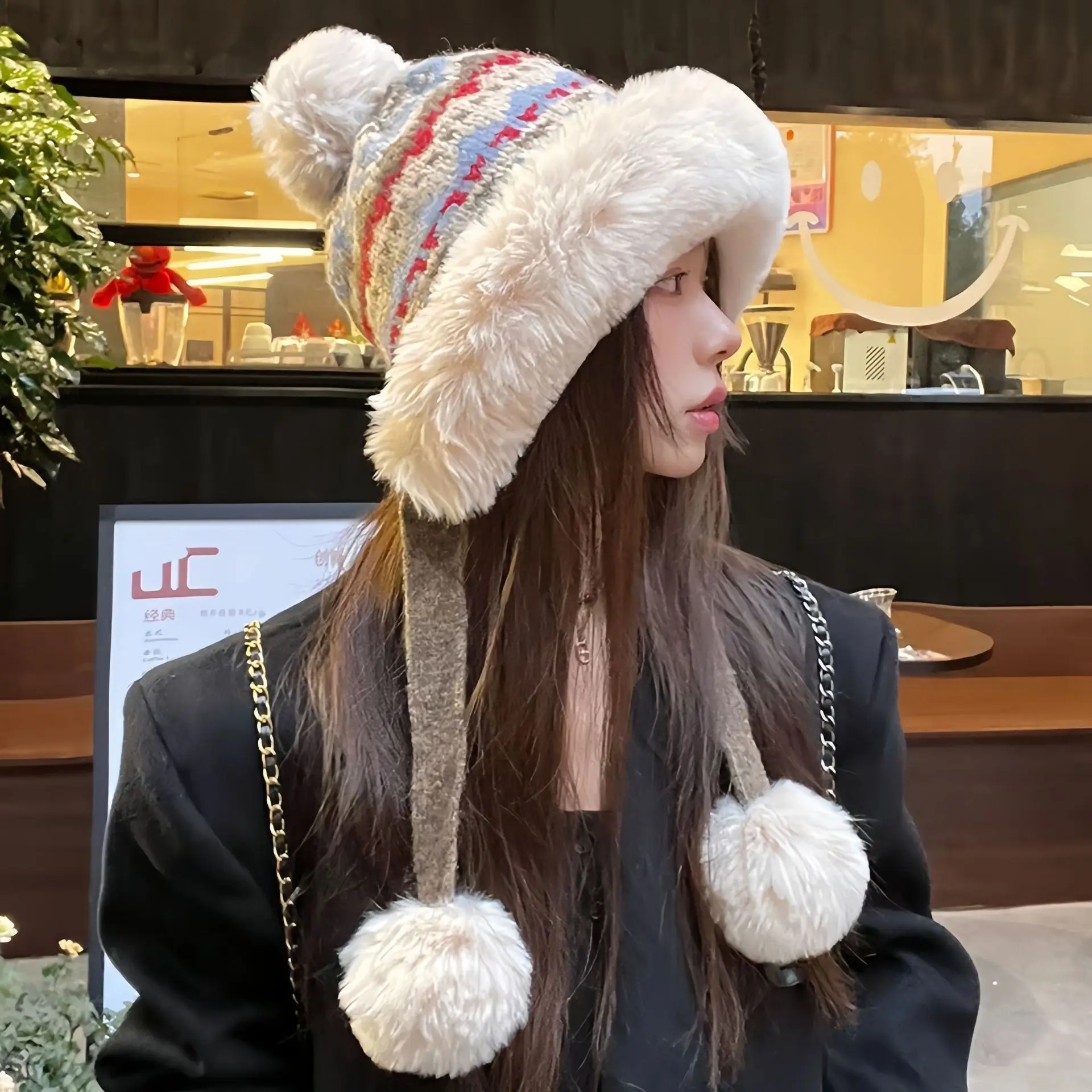 

Autumn/Winter Knit Hat with Plush Lining, Thickened for Warmth Women's Pom-Pom Earflap Hat with Ear Protectors