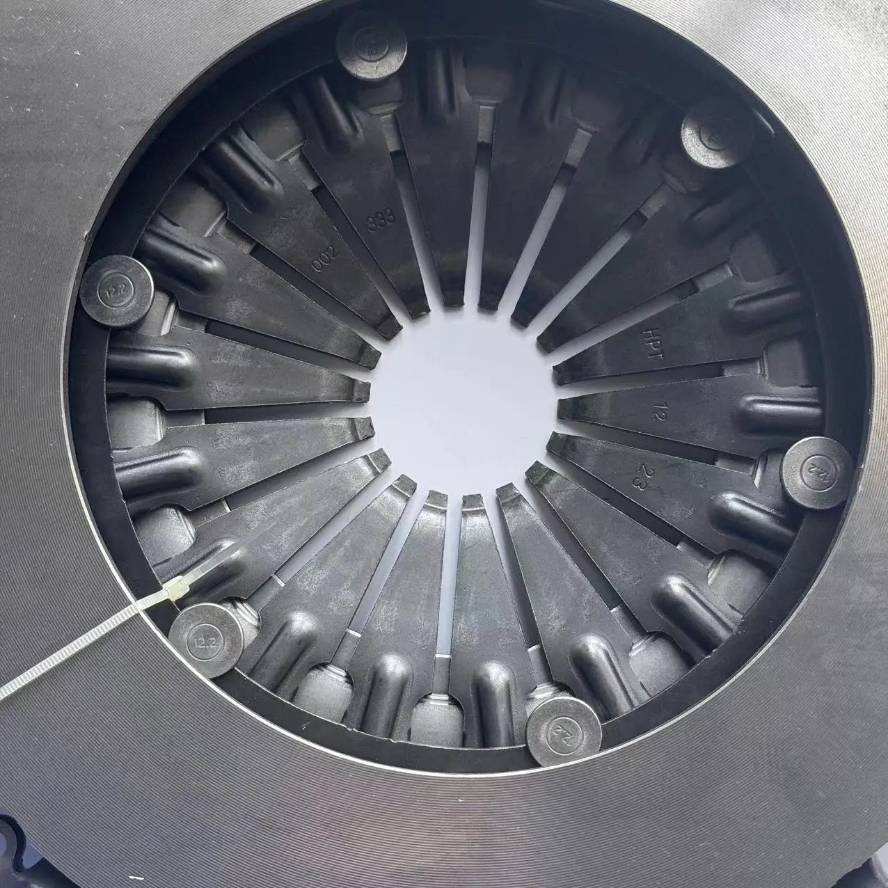 SAIC MAXUS Kit Kopling 2.0 Asli untuk Mesin LDV T60 V90 D20 C00074697 C00074698 C00229941