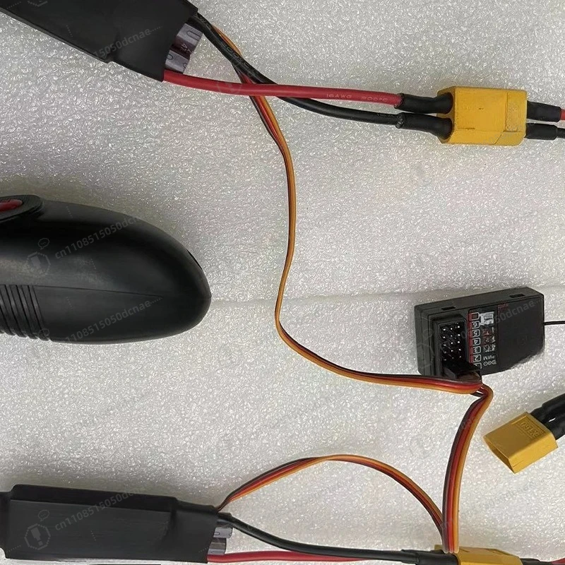 12-24V Underwater Thruster Kit, Waterproof Brushless Motor for Bait Boat Trawler ROV Underwater Robot