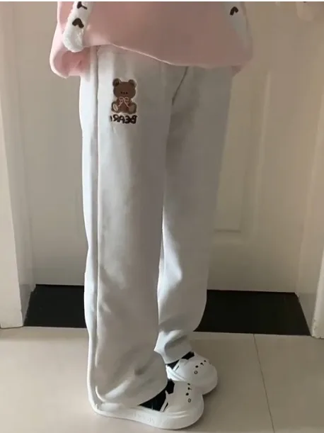 2025 الربيع والخريف جديد فتاة لينة لطيف تنوعا الدب المطرزة بنطال مرن عادية اليومية الصوف فضفاض مستقيم السراويل الطويلة