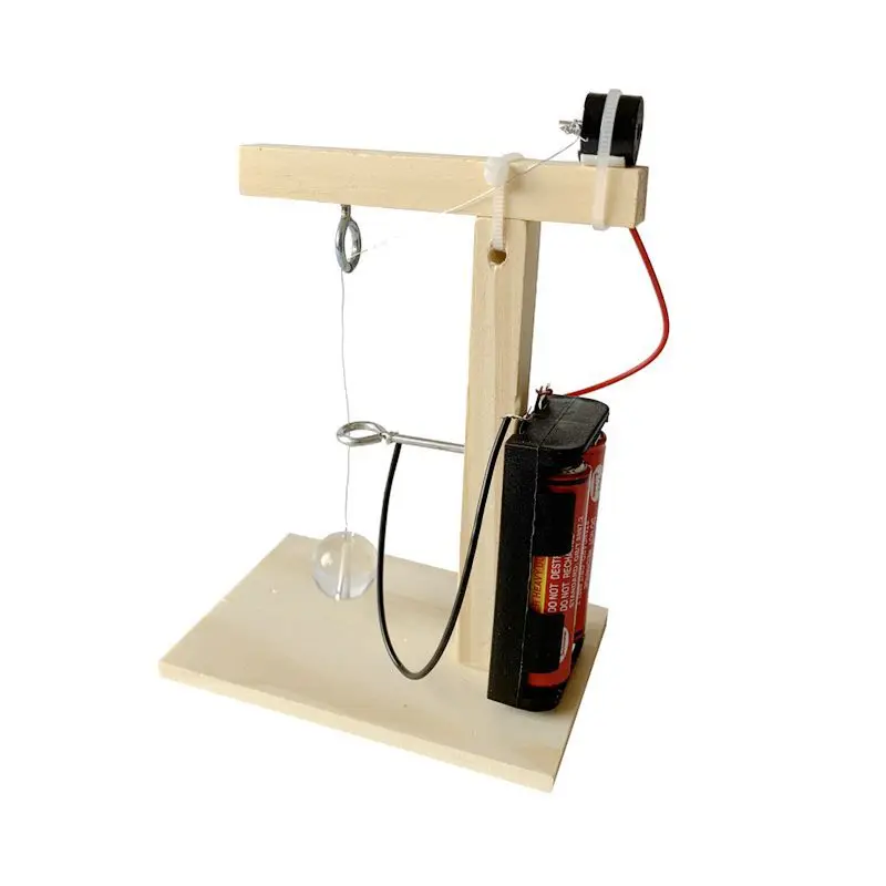 Science et technologie petite Production petite invention, alarme de tremblement de terre faite maison, équipement scientifique de modèle d'assemblage de puzzle