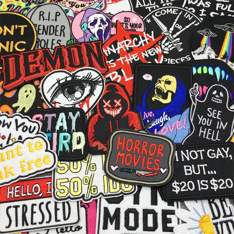 Brief Slogan gestickt Patch für Kleidung Eisen auf Abzeichen Cartoon Aufkleber für Jacke Streifen Punk Applikationen