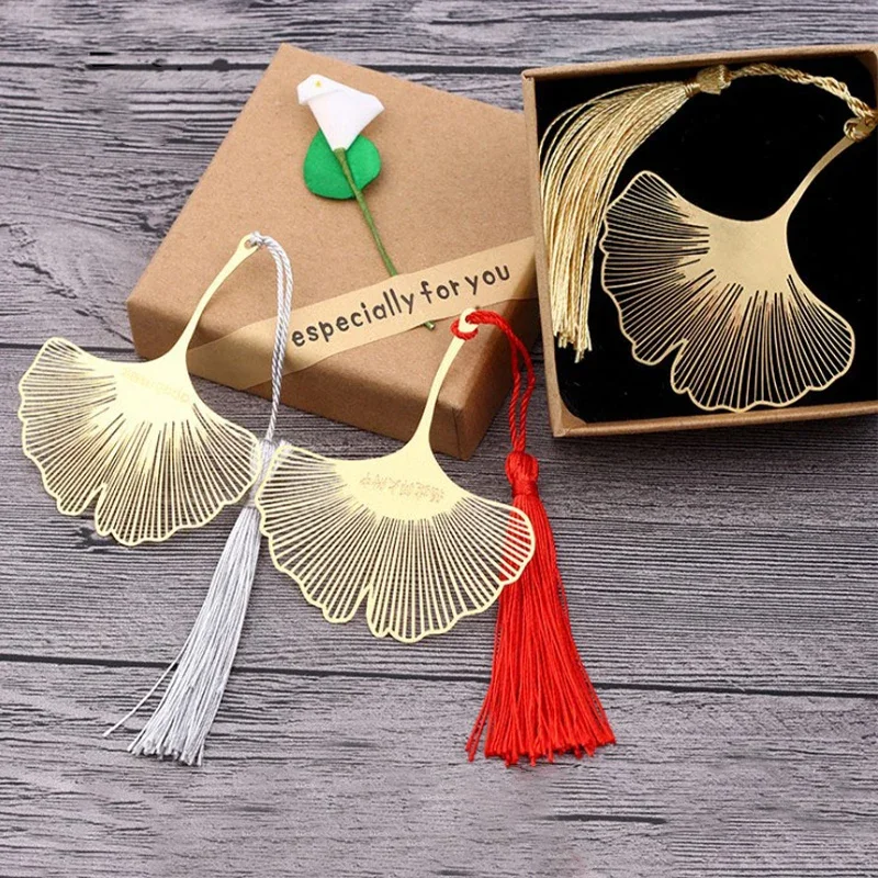 wedding favors for guests personalized Laser engrave names bookmark Metal 50PCS kid birthday return gift golden tassel souvenir