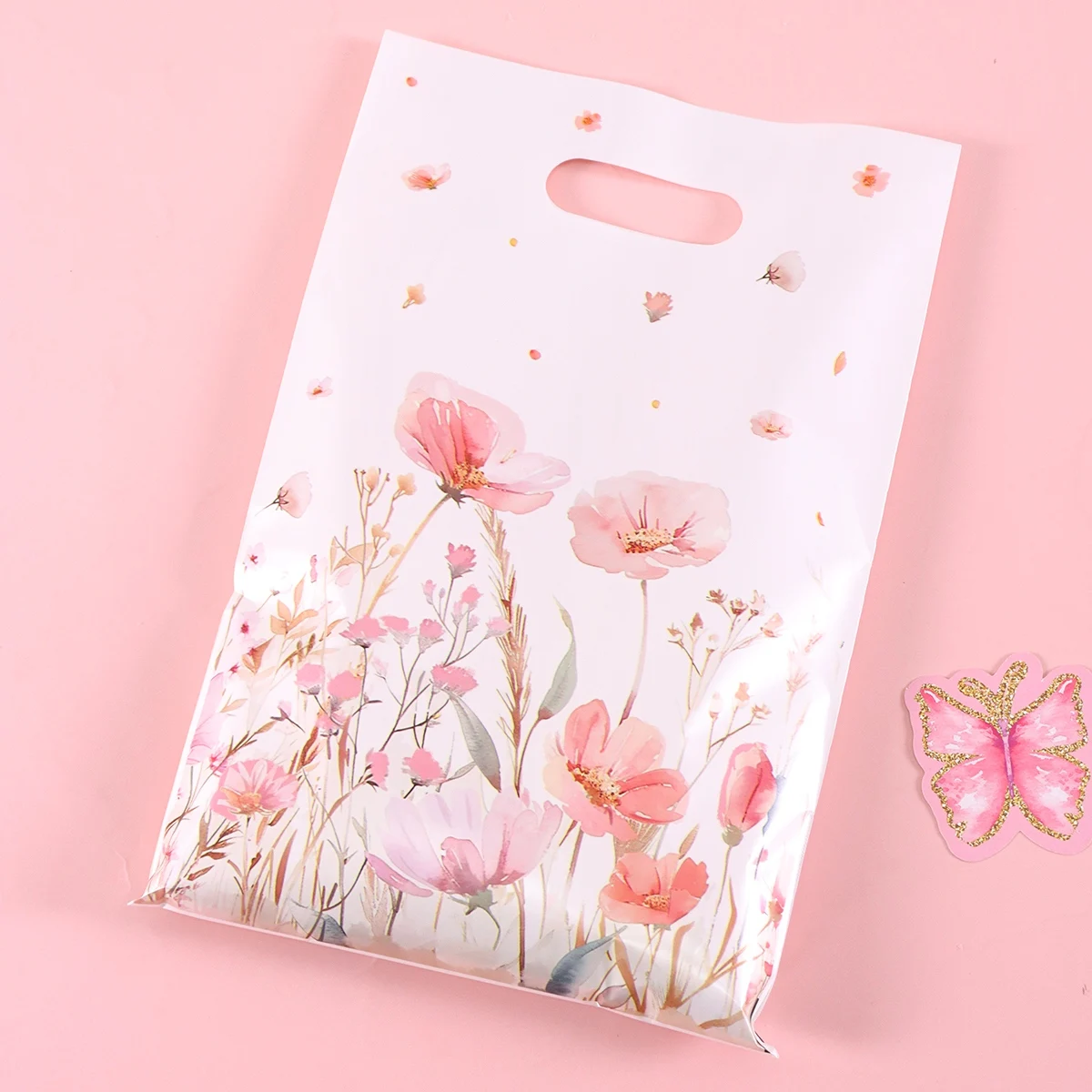 10/20/50 Stück rosa Blumen-Geschenktüten aus Kunststoff mit gemischtem Blumenmuster für Frühling, Sommer, Feiertage, Geburtstagsfeiern, Dekorationen – Detail 3