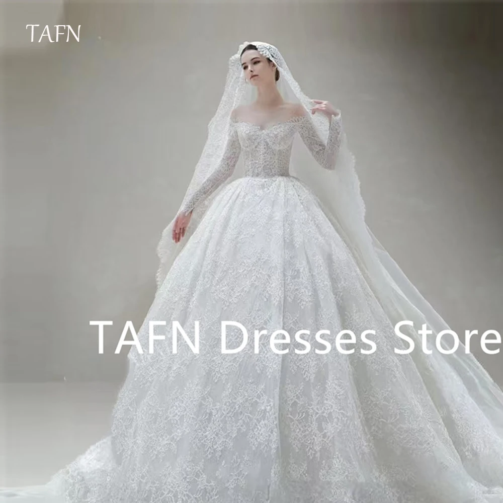 

TAFN Luxury Lace Ball Gown Wedding Dresses Off Shoulder Long Sleeves Princess Bride Gowns Vestido de noiva Church Customized