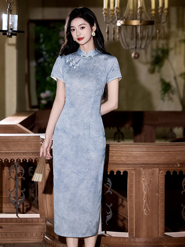 E Azul Largo y Estilizado, Estilo Nacional ro de Alta Gama, Absolutamente Hermoso, Nuevo Estilo de Veran...