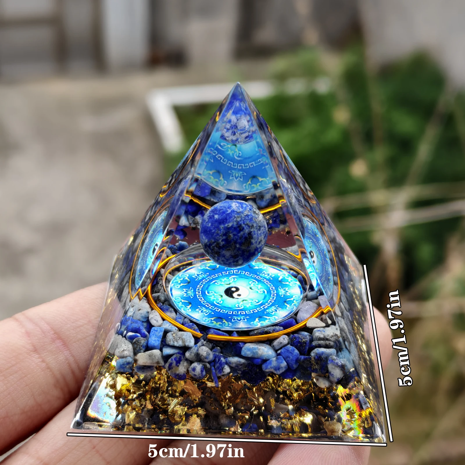 اللازورد الطبيعي الأزرق يين يانغ تاي تشي أورجون الهرم الحلي الزخرفية، كريستال الطاقة شفاء الحلي
