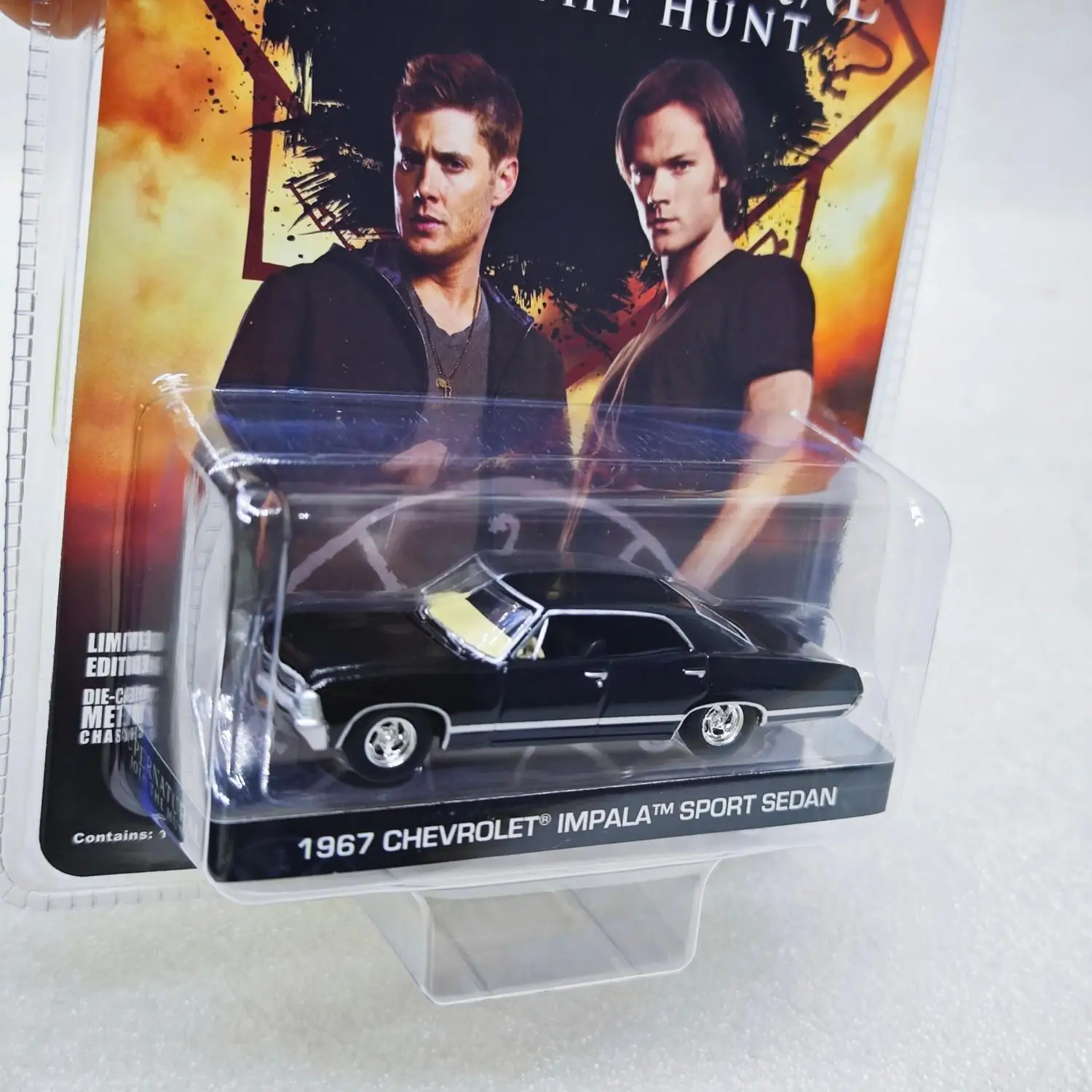 1:64 Supernatural 1967 Chevrolet Impala Sport Sedan Alloy Car Model Collectible Toy Gift Display Ornament