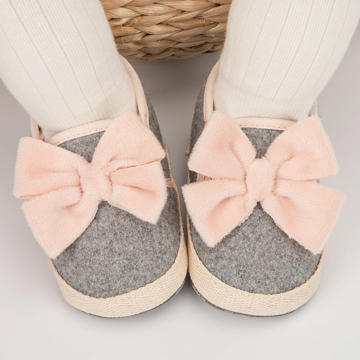 Newborn Baby Shoes Baby Girl Shoes Pink Flower Bowknot Toddler Shoes Soft  Anti-slip First Walkers Baby Crib Shoes Dropshipping