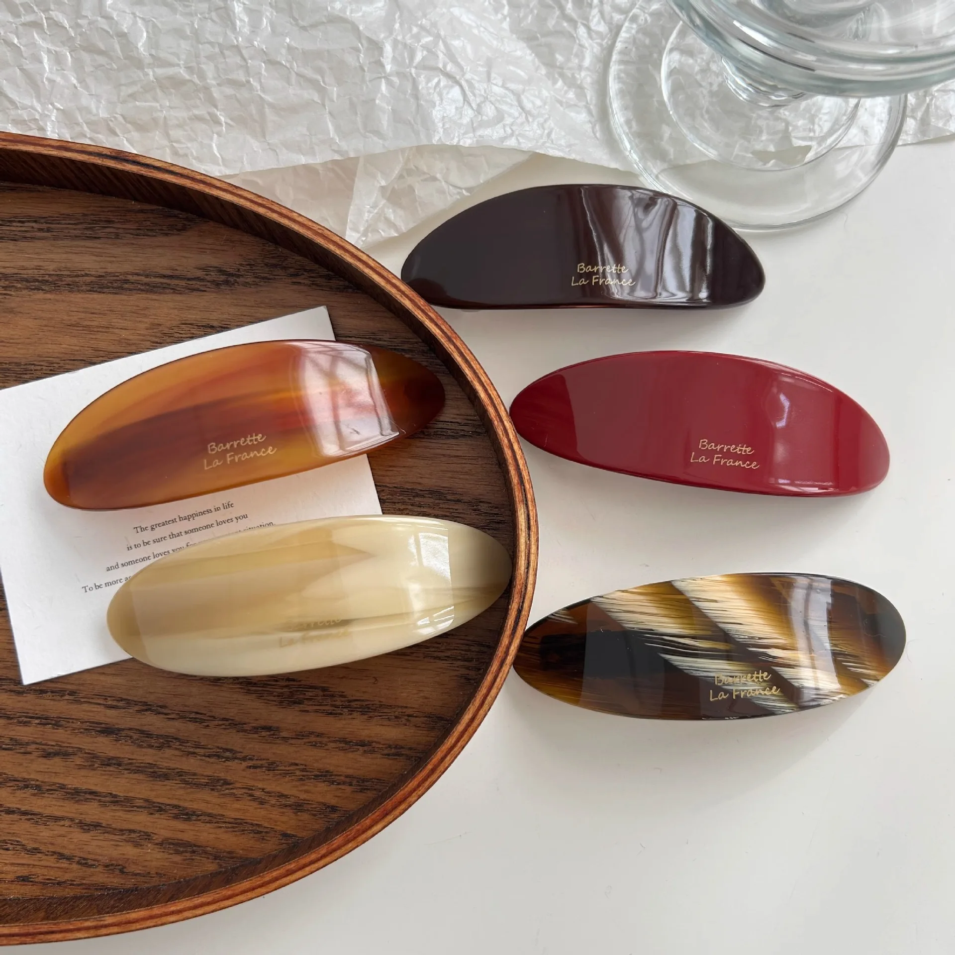 Französischer Stil, elegante Damen-Haarspange aus Acetat, oval, für niedrige Pferdeschwänze, Federhaarspange, vielseitiges Haaraccessoire, Neuheit – Detail 2