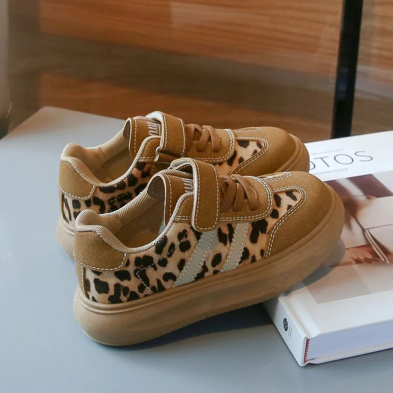 Zapatos deportivos de Tenis para Niños, zapatillas de suela suave antideslizantes con estampado de leopardo, zapatos de tablero para niños, moda de tendencia, Otoño e Invierno