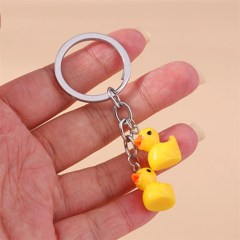 Niedlichen Tier Schlüsselanhänger Cartoon Harz Ente Charms Schlüsselanhänger Frauen Männer Auto Schlüssel Handtasche Anhänger Schlüssel Ketten DIY Schmuck Zubehör – Detail 1
