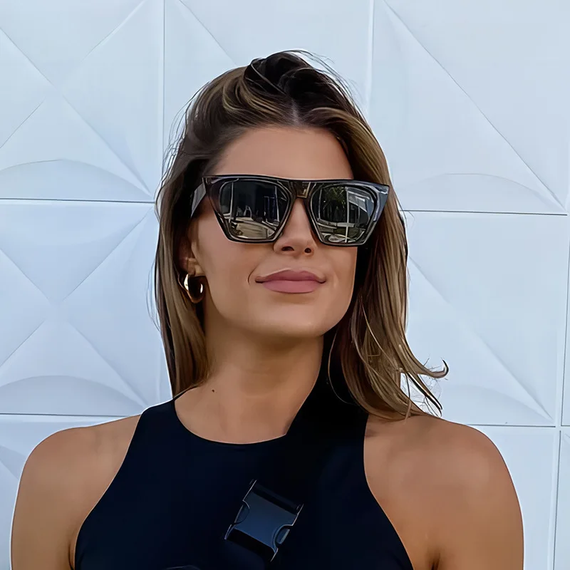 

Trendy Cat-eye Square Sunglasses Personality Multi-colored Sunscreen Glasses