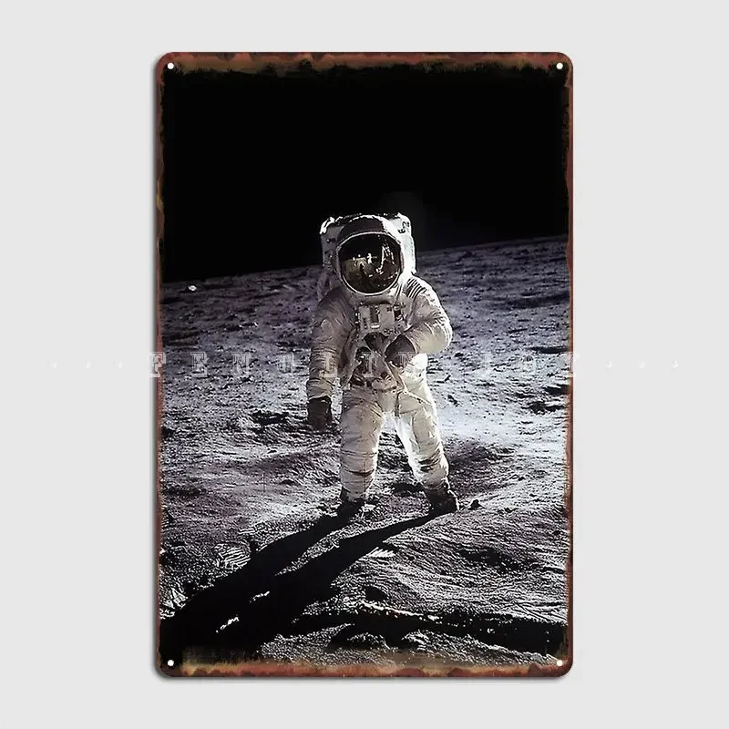 

Buzz Aldrin On The Moon Poster Metal Plaque Wall Plaque Customize Kitchen Cinema Living Room Tin Sign Posters