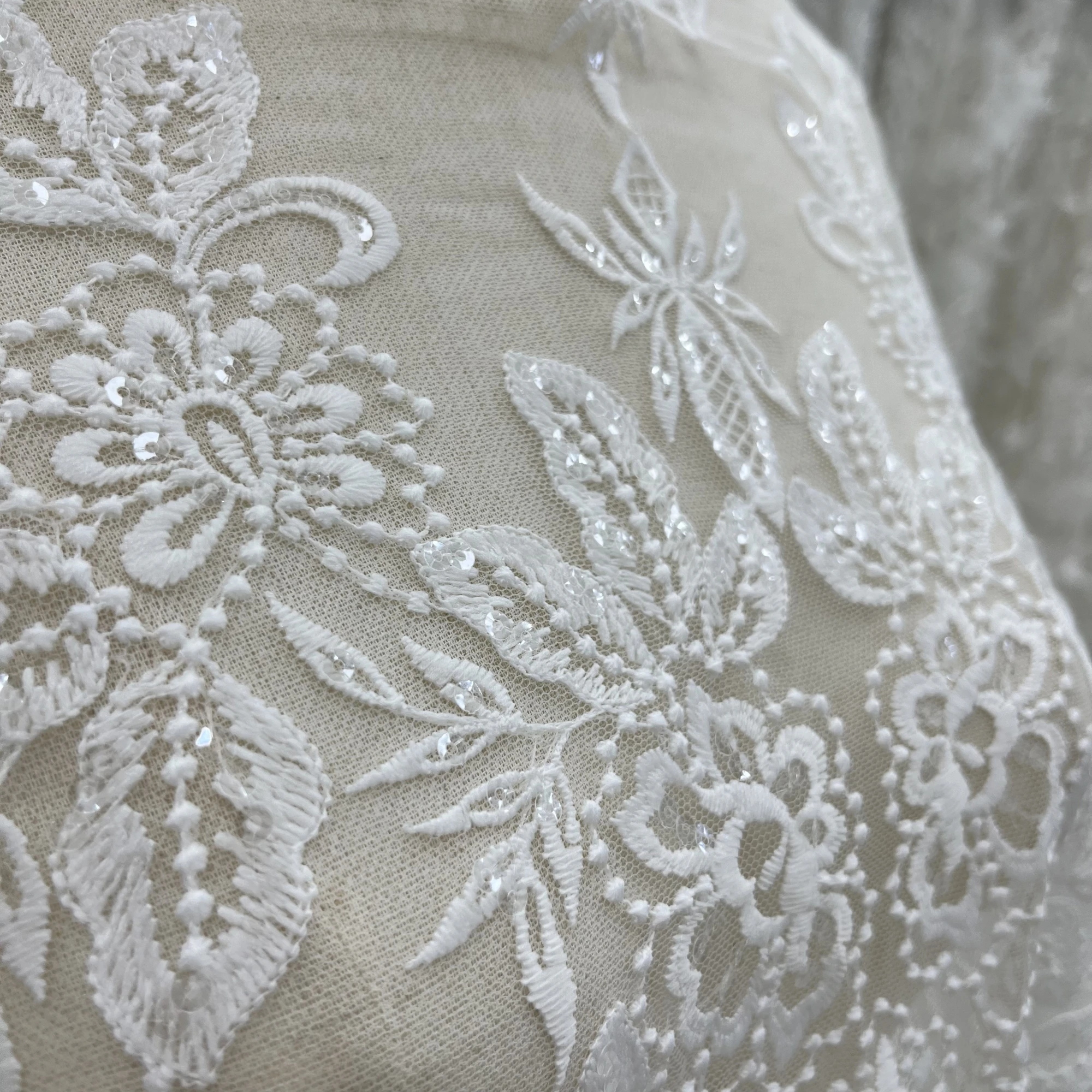 Exquisite Fresh Embroidery Sequin Lace Fabric Wedding Dress Lace Fabrics