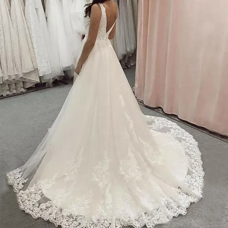 Vestido De novia elegante con Apliques De encaje línea A, tirantes finos, cuello en V, Espalda descubierta, vestido De novia De talla grande para playa