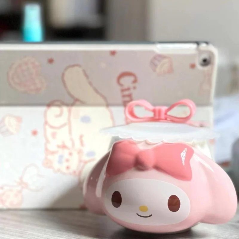 Sanrio Kuromi Hello Kitty Tazza d'acqua Cinnamoroll Tazza in ceramica Nuova tazza da caffè personalizzata 3D di grande capacità Regalo di compleanno