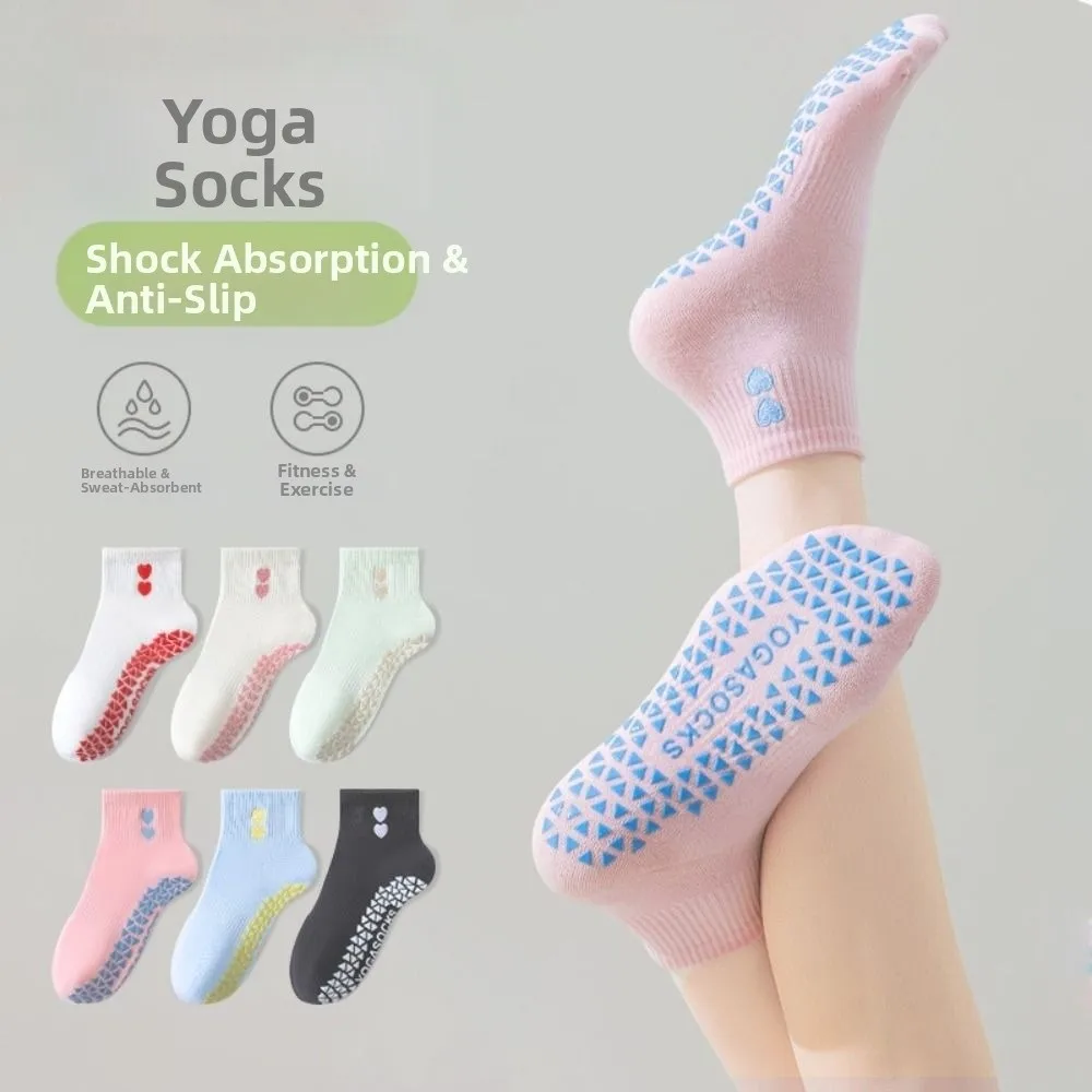 

New Cotton Pilates Socks Breathable Sweat-absorbent Heart Embroidery Socks Casual Non-Slip Grip Mid Tube Socks
