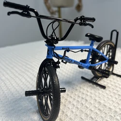 1:8 Mini modello di bicicletta in lega con portapacchi decorazione pressofusa metallo Mountain Finger Blue Bike simulazione regali giocattoli ragazzi