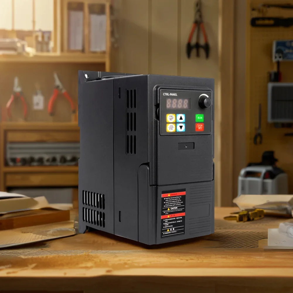 Inverter 3KW input tunggal 220V tiga keluaran