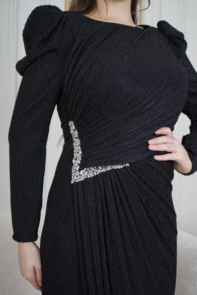 Jirocum Luxury Puffy Sleeve Black Evening Dresses Round Neck Crystal Embellished Dress for Formal Gala Party Prom Dresses