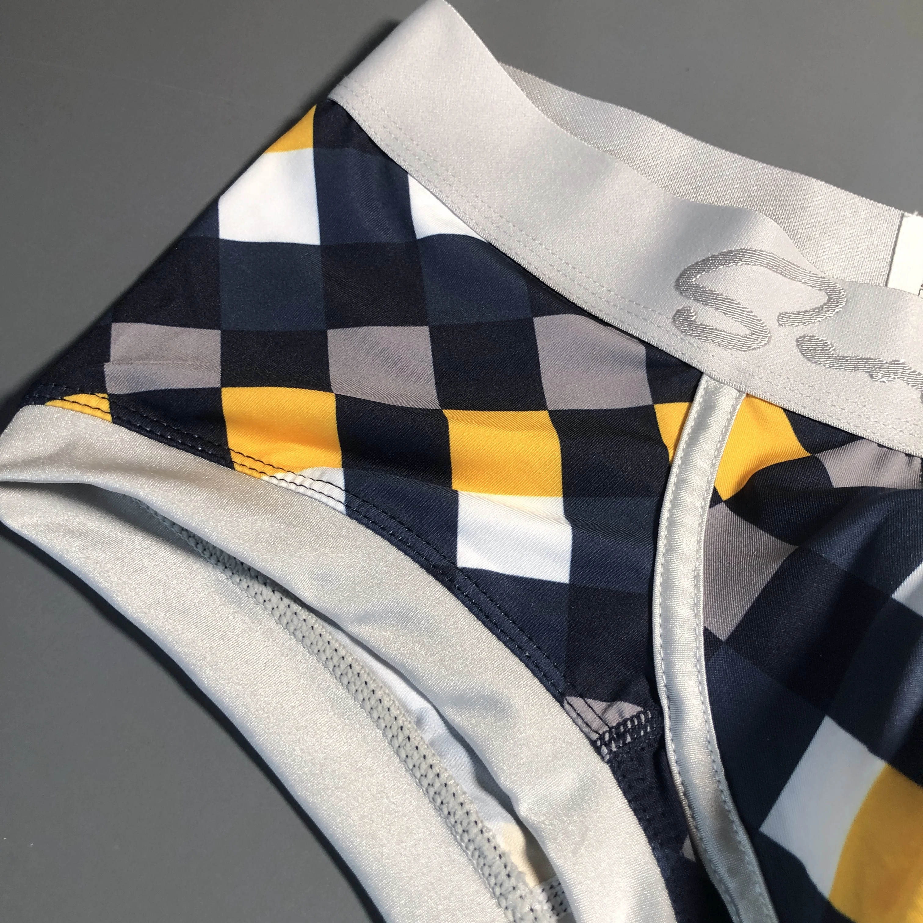 SEOBEAN Herren-Boxershorts mit niedrigem Bund, atmungsaktiv, kariertem Plaid-Print, trendige sexy Unterwäsche für junge Männer – Detail 9