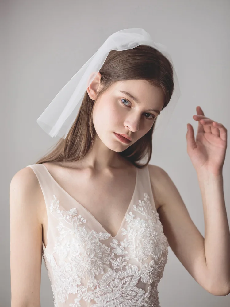 Veli da sposa in Tulle bianco semplice corto con pettine per accessori per capelli da addio al nubilato da sposa per le donne velo da sposa da sposa