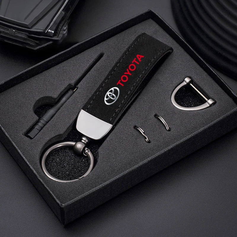 Car Accessories Suede Leather Car Keychain Car New Styling Key Ring For Toyota Camry Corolla C-hr Rav4 Yaris Car Accessories