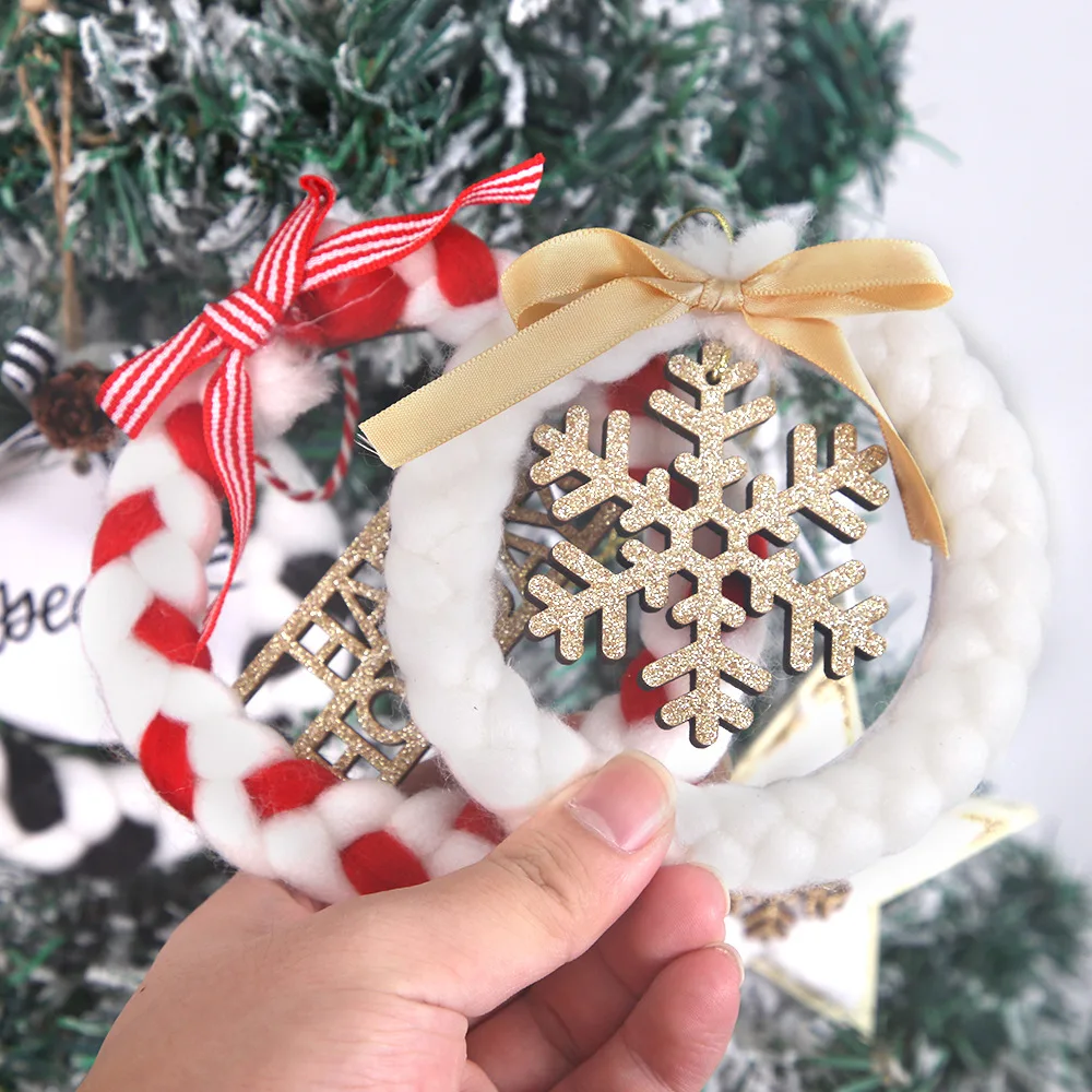 New Christmas Wooden Plush Pendant Star Pendant Christmas Home Decoration Cut Out Snowflake Garland Small Pendant