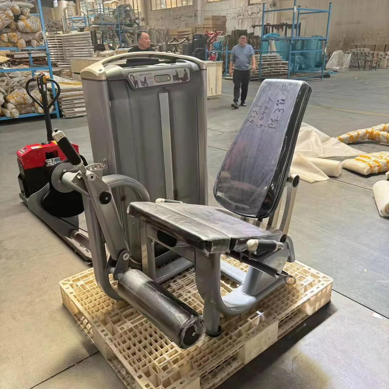 

GM44 Seated Leg Extension Machine Pin Load Selection Fitness Equipment Factory Whole Sales High End Commercial Gym Equipment