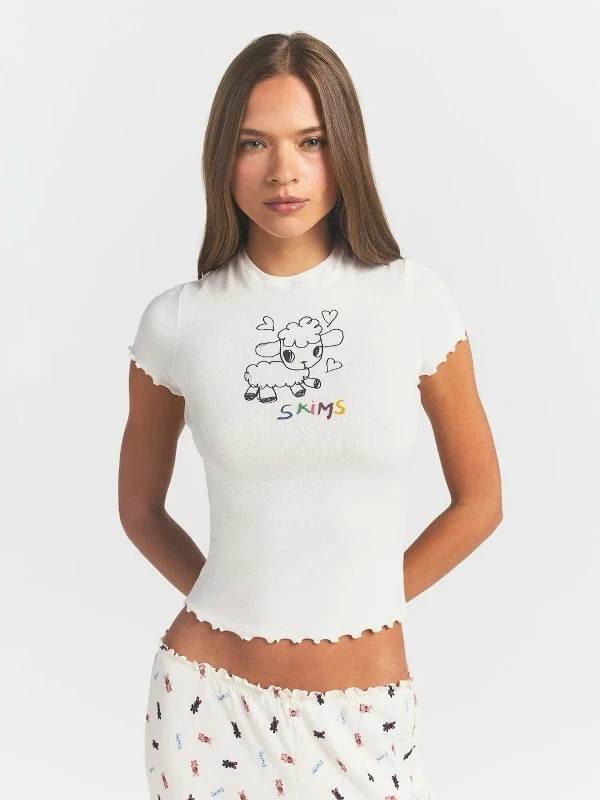 

Cute Short Sleeve T-Shirt And Pants Set Easter Series Logo Sheep Print Fashionable Spring Summer Outfit for Women Cotton Blend