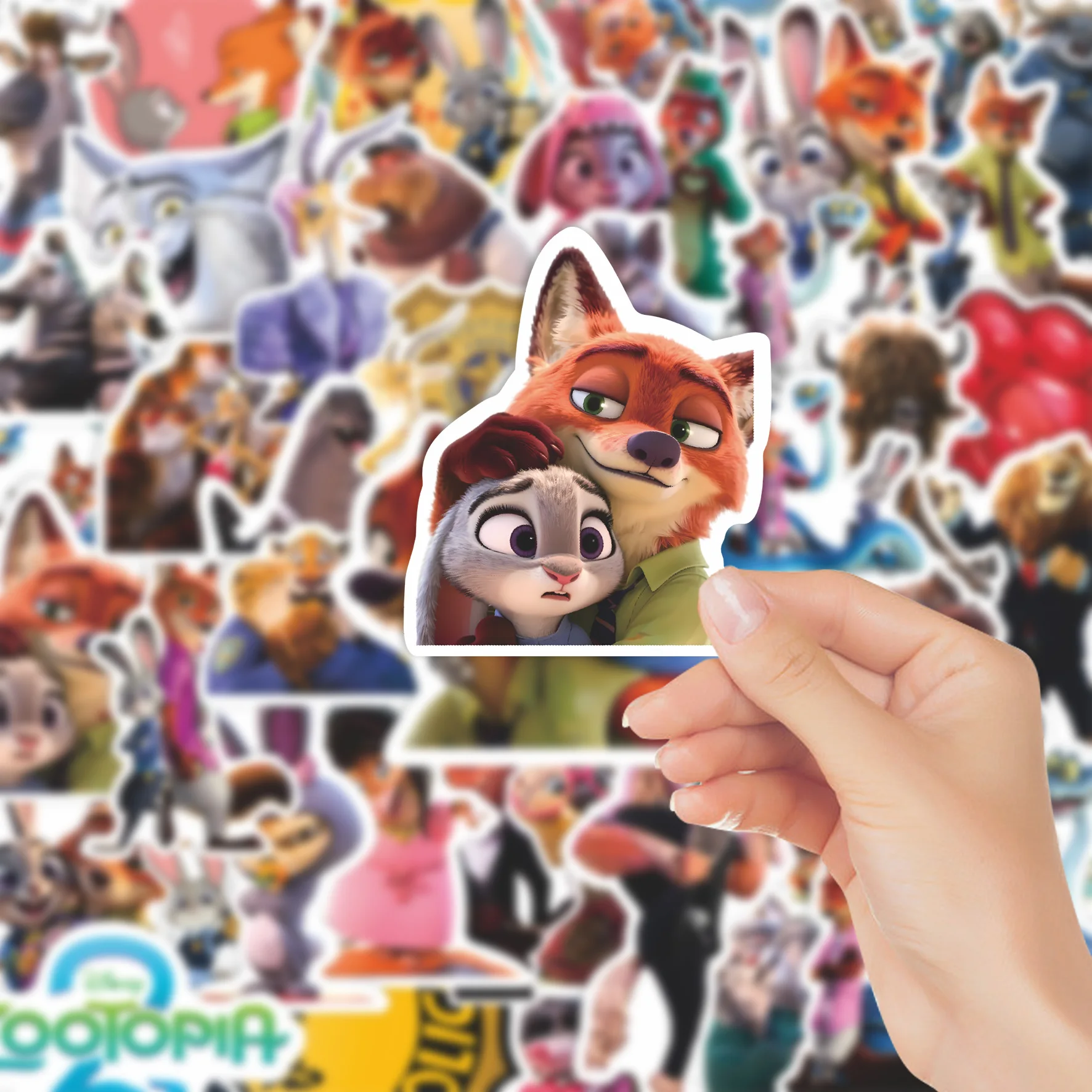 56 قطعة فيلم الساخن Zootopia 2 أنيمي ملصقات لطيف الكرتون الكتابة على الجدران ملصق Skateboard بها بنفسك سكيت الغيتار المحمول مضحك الشارات لعبة هدية