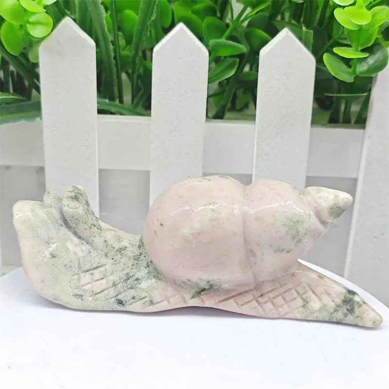 

Natural White Agate Snail Carving Healing Crystal Gemstone Collectible Home Decoration Gift 1PCS
