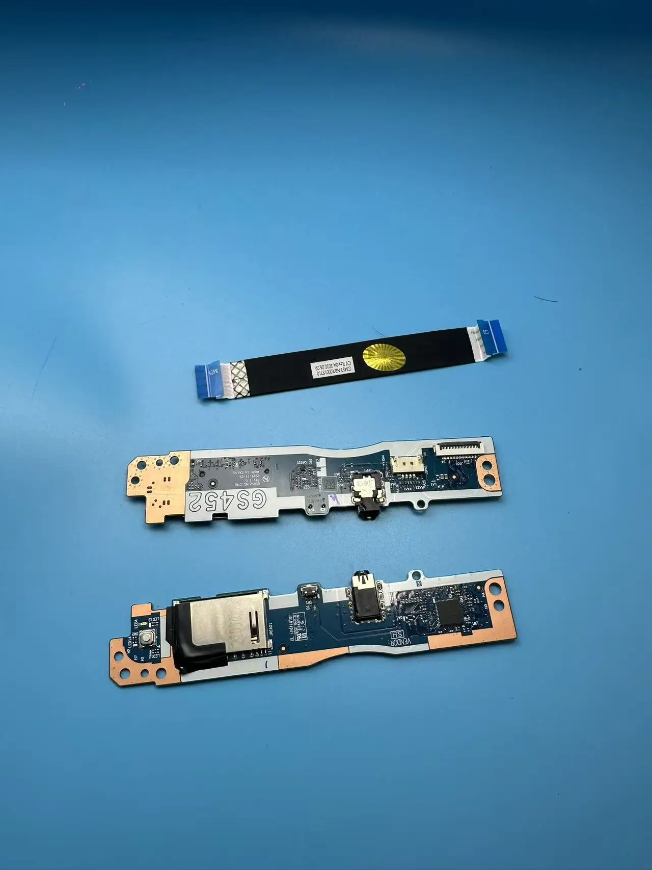 

ORIGINAL BRAND NEW FOR Lenovo Ideapad 3 14IML05 14IIL05 14ITL05 81WA 81WD GS452 NSC-C781 POWER BUTTON SWITCH AUDIO BOARD