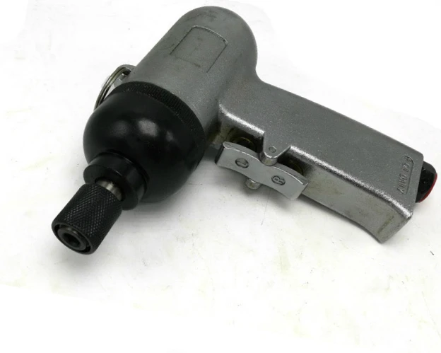 One-hand Reverse Button air Screwdriver Perfect for Various Moderate to Intensive Assembly Line to Cyprus