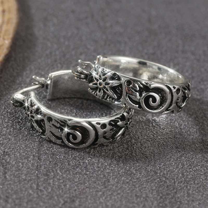 Vintage Ethnic Style Hand Carved Plant Textured Silvery Hoop Earrings Women's Fashion Personality Festival Vacation Fine Jewelry