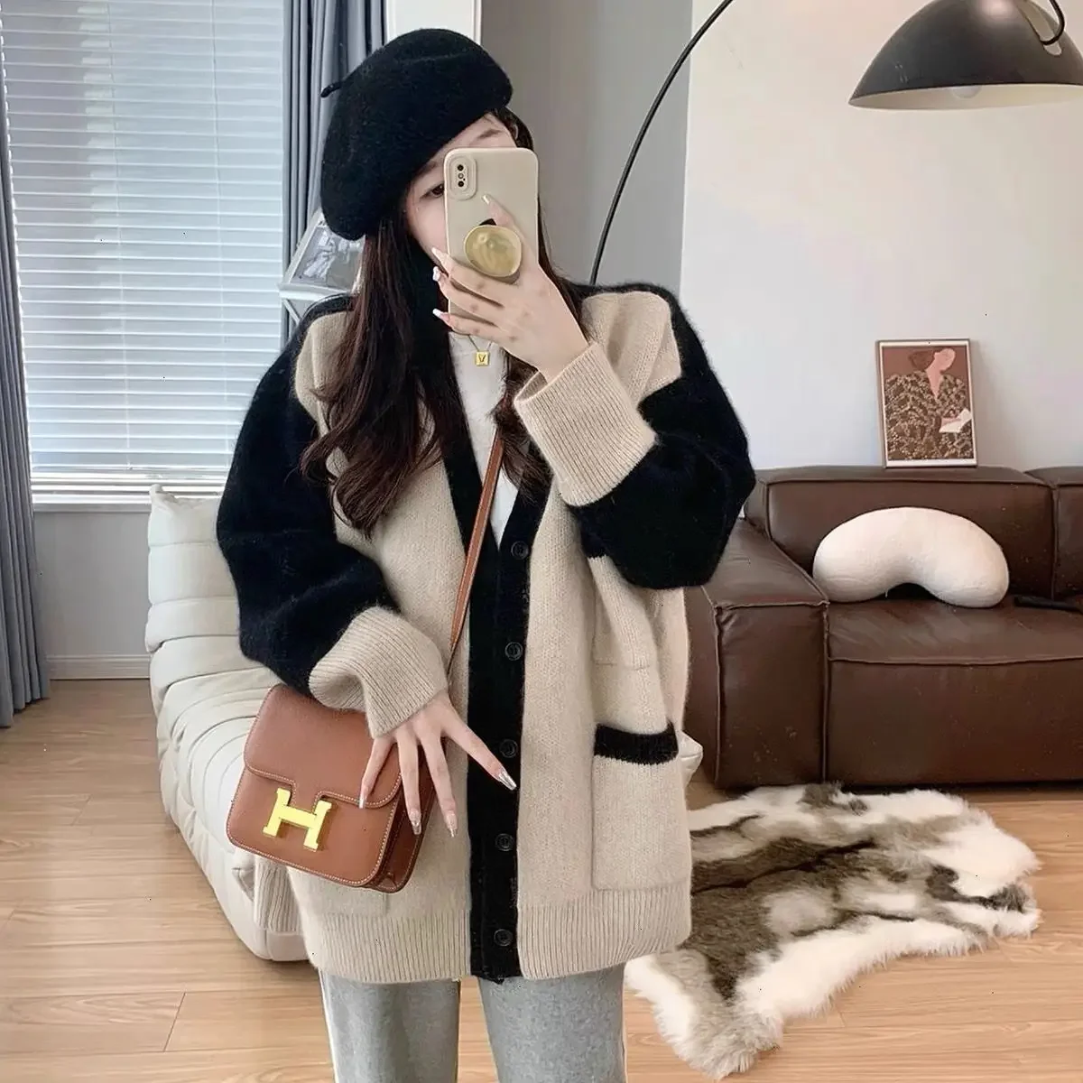 Sweater Cardigan Outerwear Women Idle Style 2024 Autumn and Winter Graceful Design Color Matching Top Pocket Over fit knit