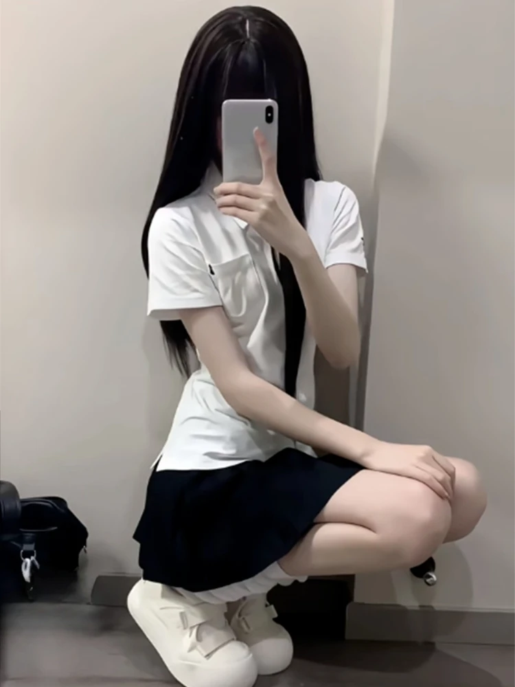 New Simple All Match Buttons V Neck Short Sleeve T Shirts Japanese Preppy Style Slim Fit Fresh Clothes Y2k High Street Tops