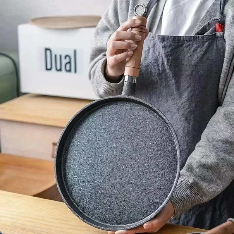 Uncoated Cast Iron Frying Pan, Multi-Purpose Non-Stick Griddle for Pancakes, Pizza & Stovetop Cooking, Anti Oil Spill