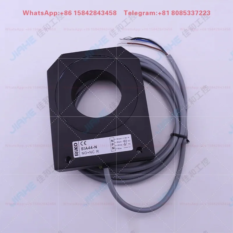 Universal Replacement Parts Circular Proximity Sensing Switch SIA05/12
